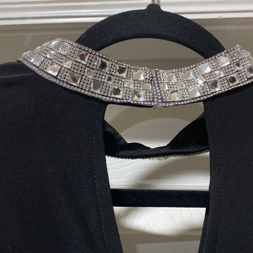 Black Dress - Picture 3 of 6